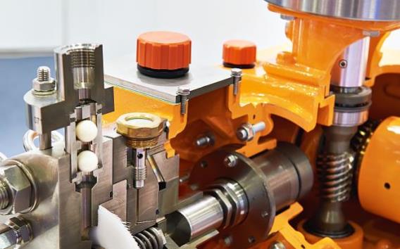 抽油烟机电机加油，抽油烟机维护保养的关键步骤