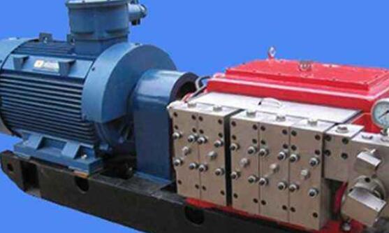 电机直接接传送带，传送带与电机的直接连接方法